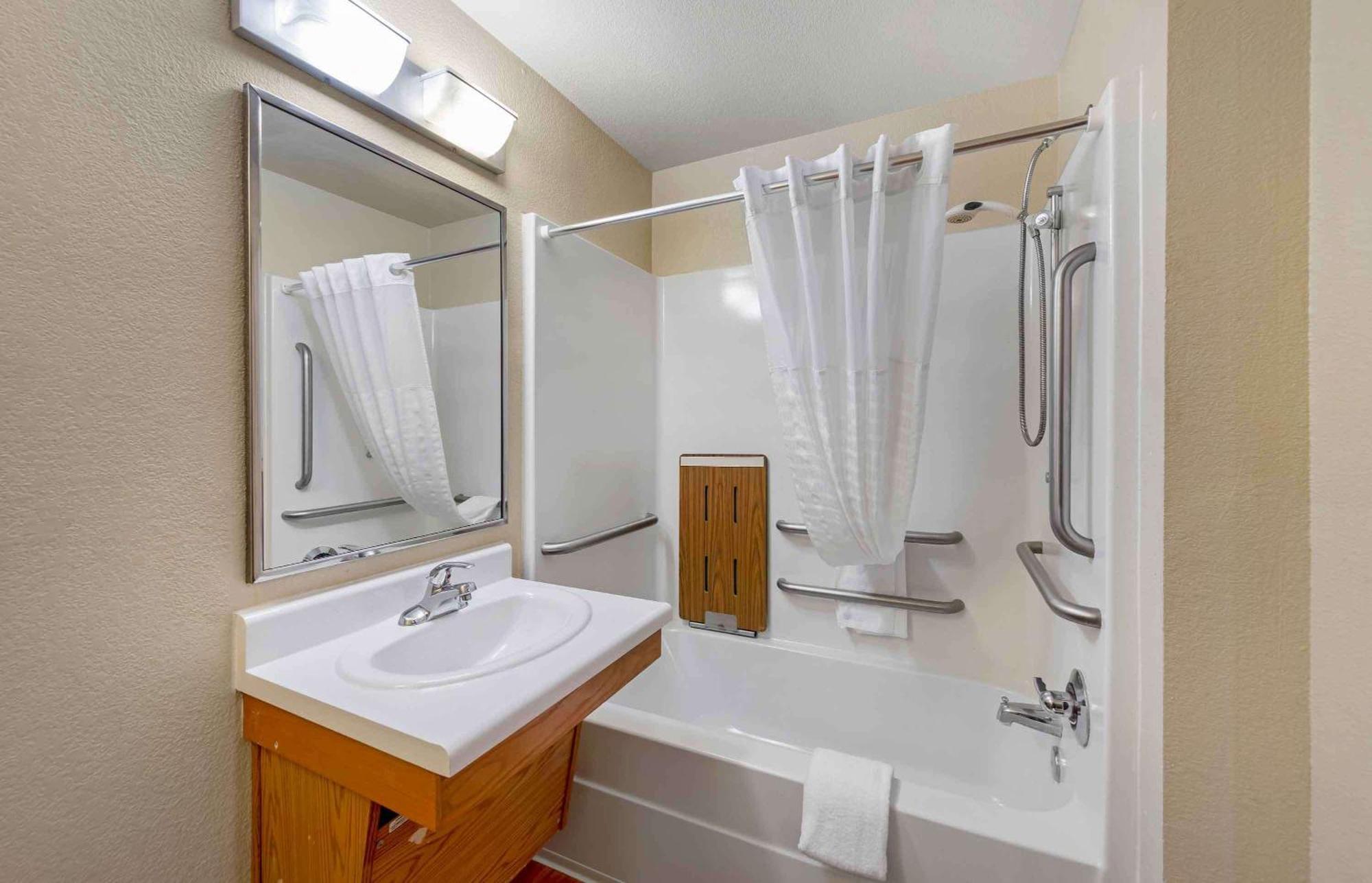 Extended Stay America Select Suites - Colorado Springs - Airport Eksteriør bilde